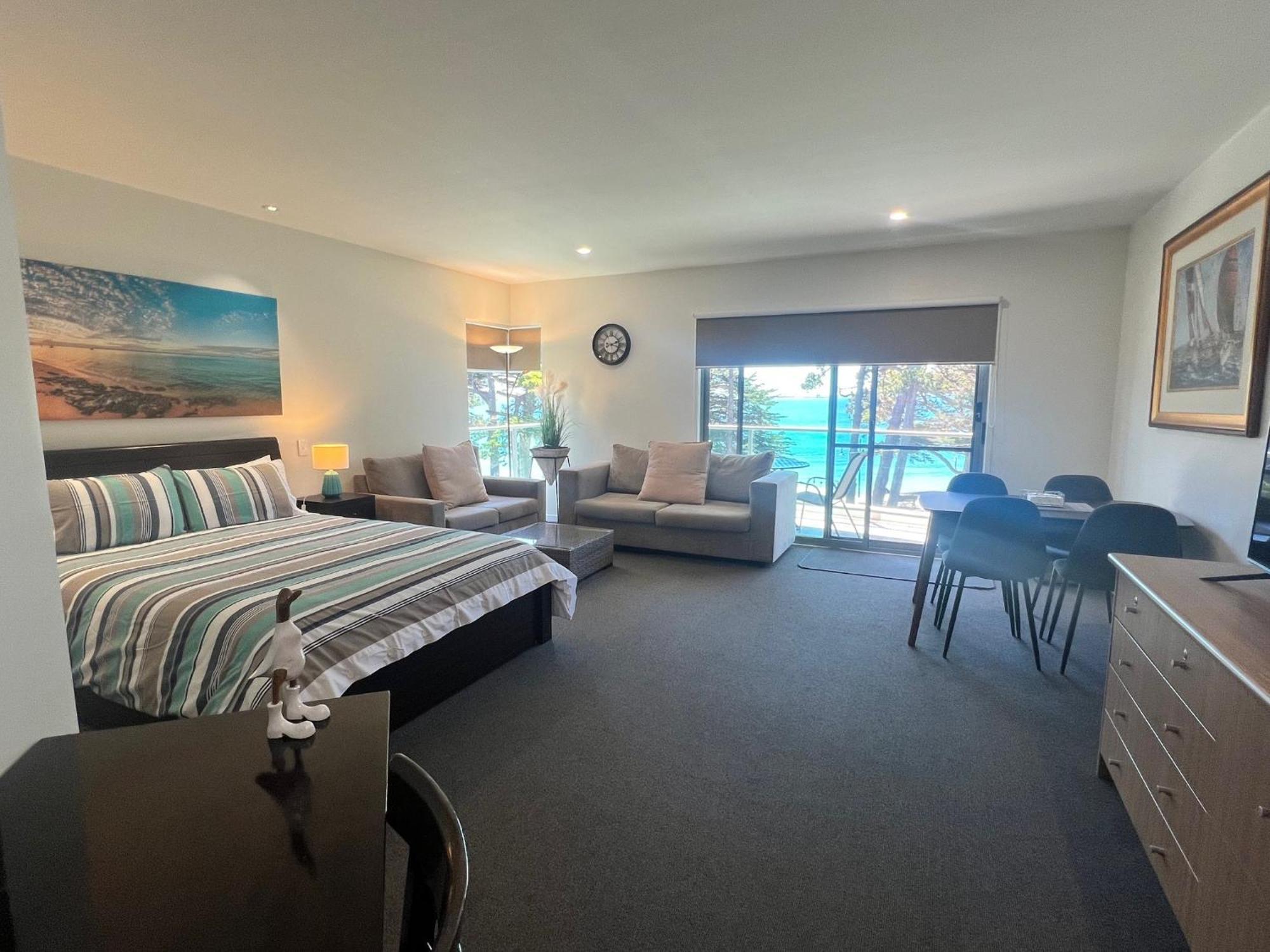 Phillip Island Holiday Apartments Cowes Eksteriør billede